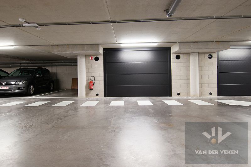 Hoogwaardig afgewerkt, rustig en centraal gelegen nieuwbouwappartement met 2 terrassen en garage in het gezellige Kortessem foto 24