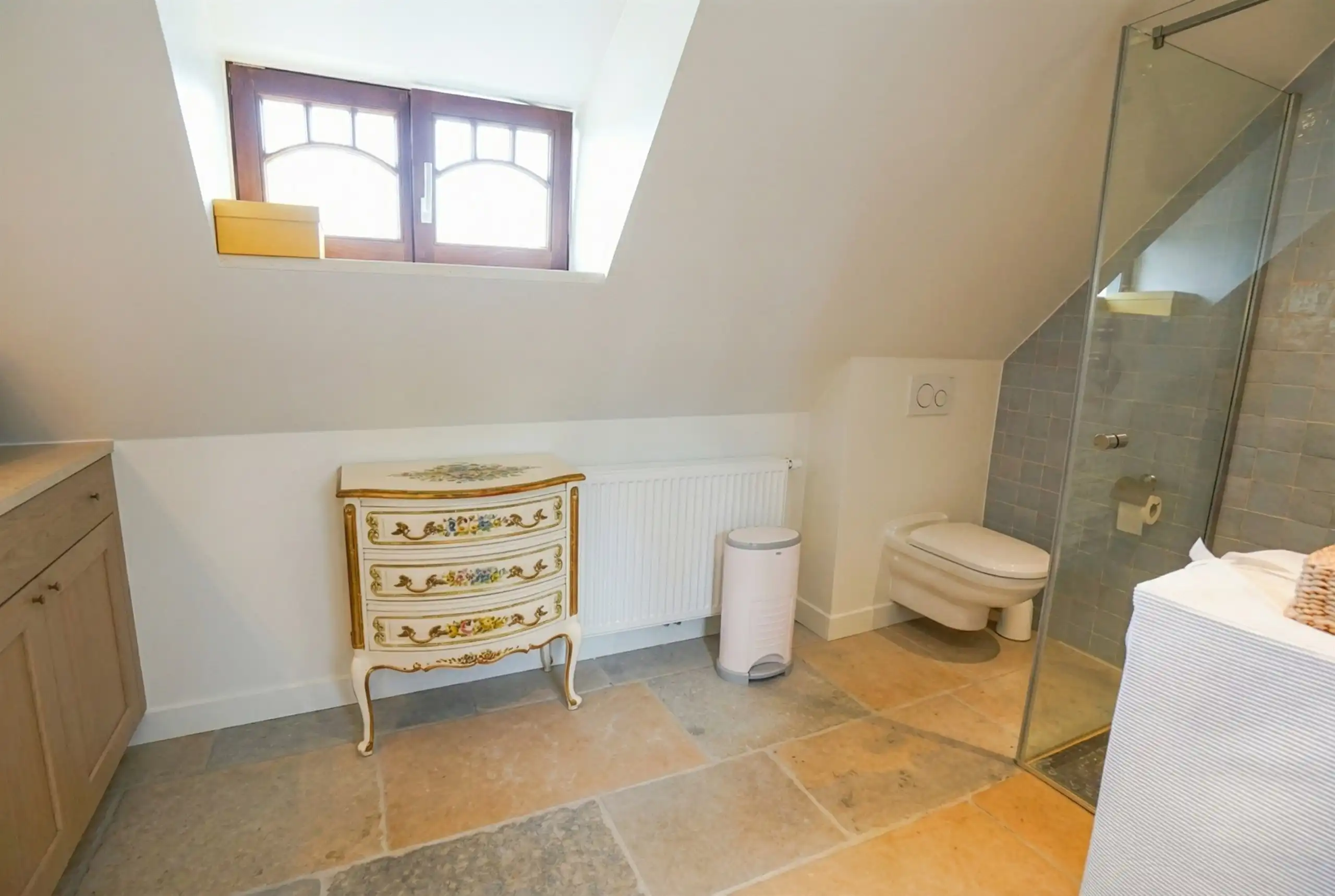 Waar stilte fluistert – verborgen parel op 3500 m² + atelier foto 28