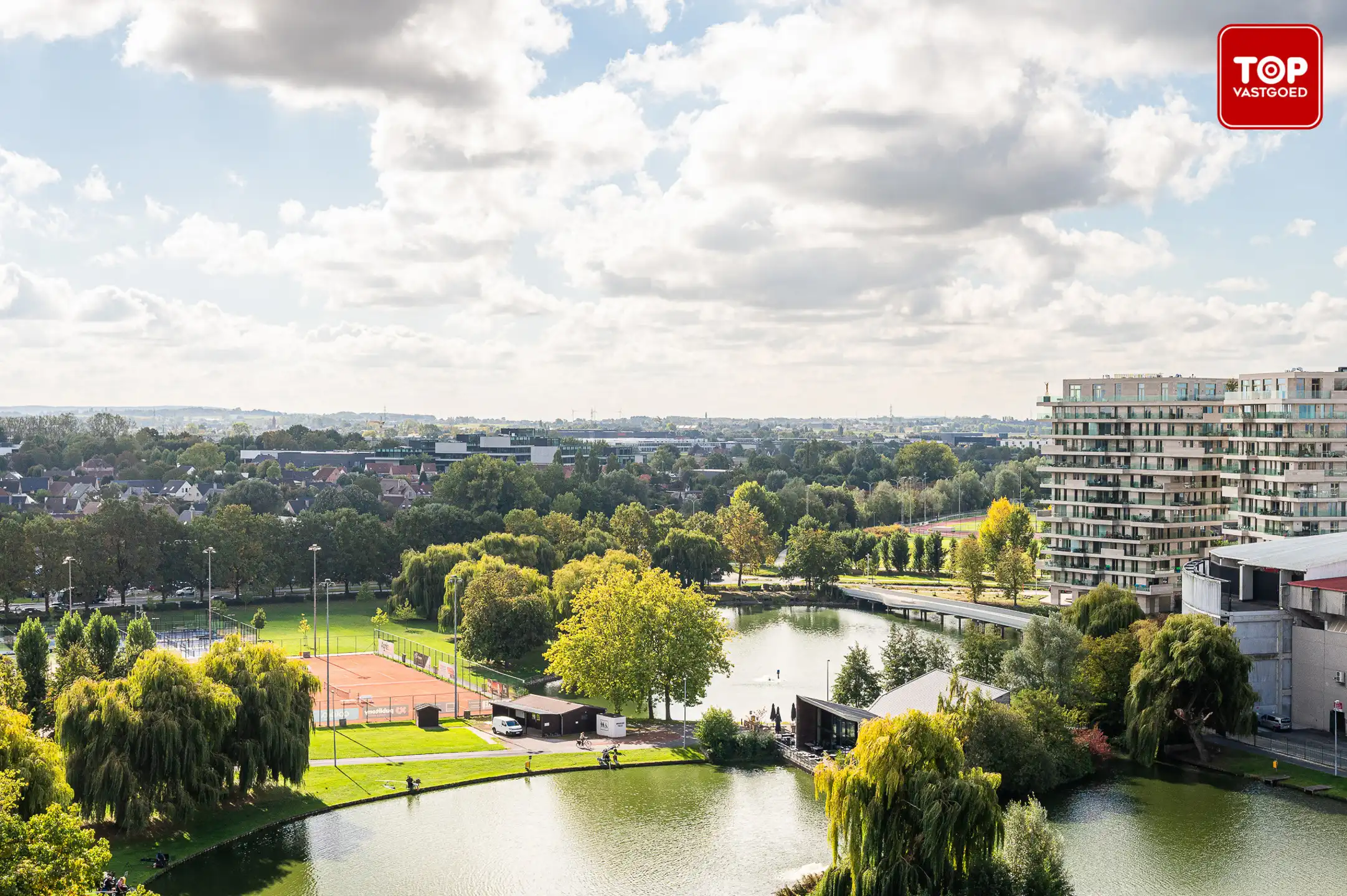 Hoofdfoto van de publicatie: Instapklaar appartement met prachtig uitzicht