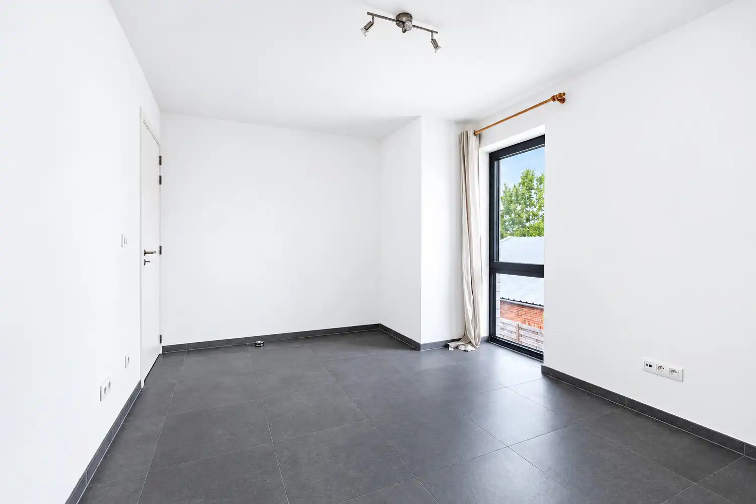 RECENTE, ENERGIEZUINIGE WONING MET 4 SLAAPKAMERS IN SCHERPENHEUVEL! foto 25