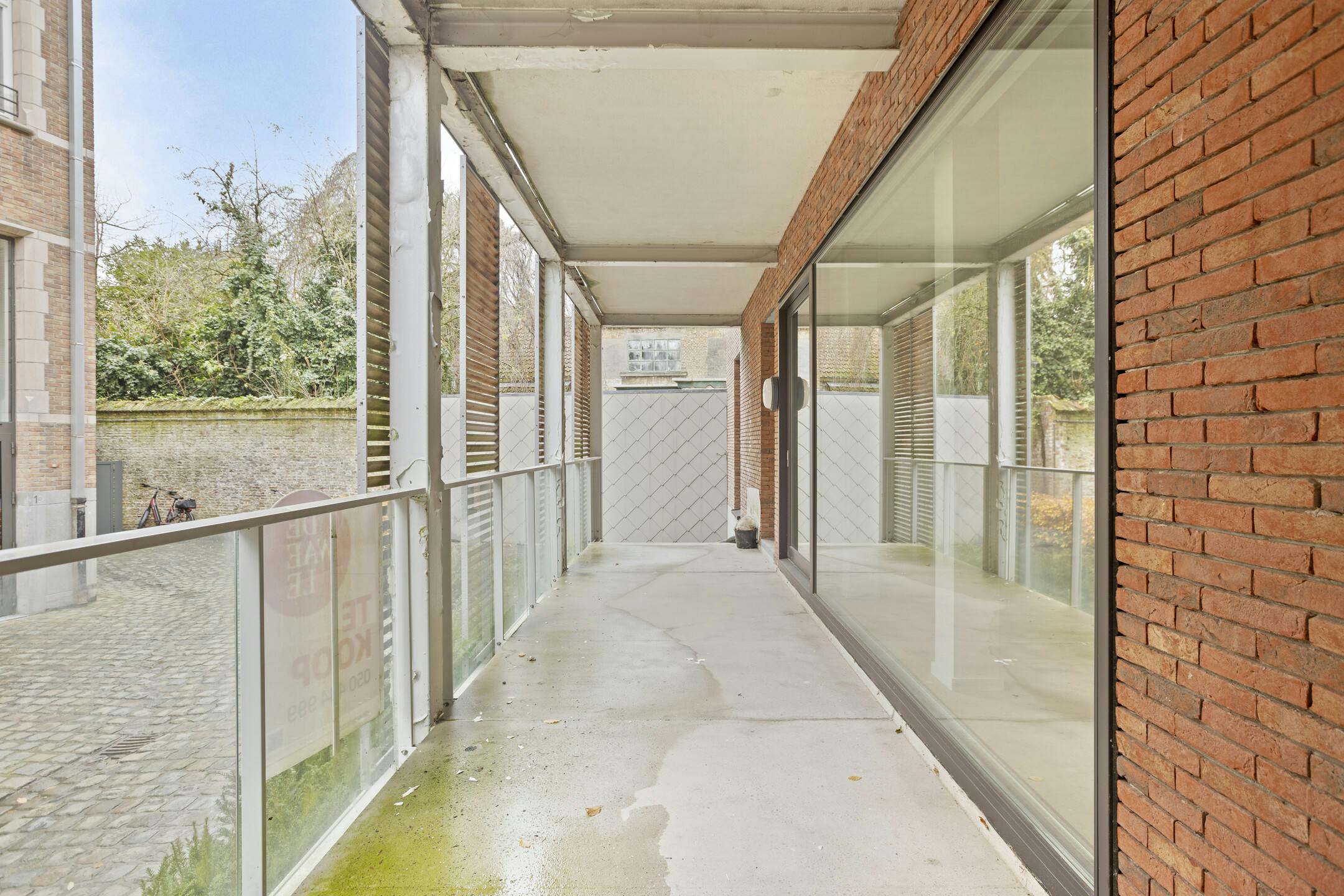 Vernieuwbouw appartement 2 slaapkamers te centrum Brugge  foto 3