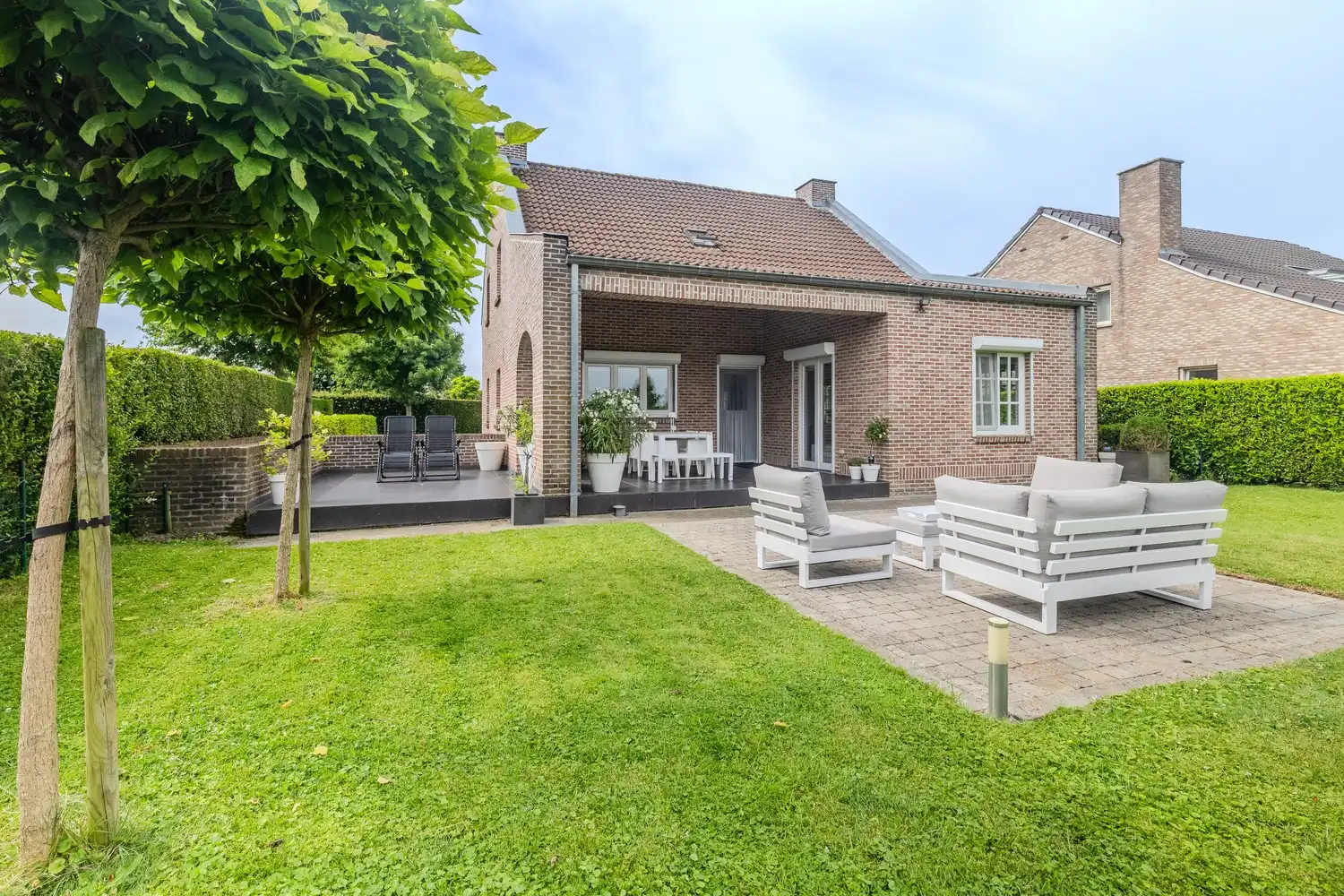 Verzorgde, instapklare woning met 3 slaapkamers én 2 badkamers in het gezellige Mopertingen, Bilzen-Hoeselt. foto 27
