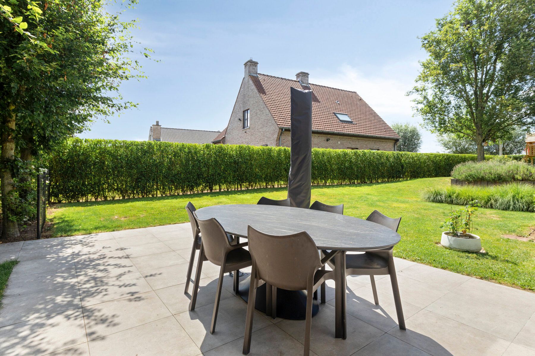 Stijlvolle villa op toplocatie in het groen foto 29