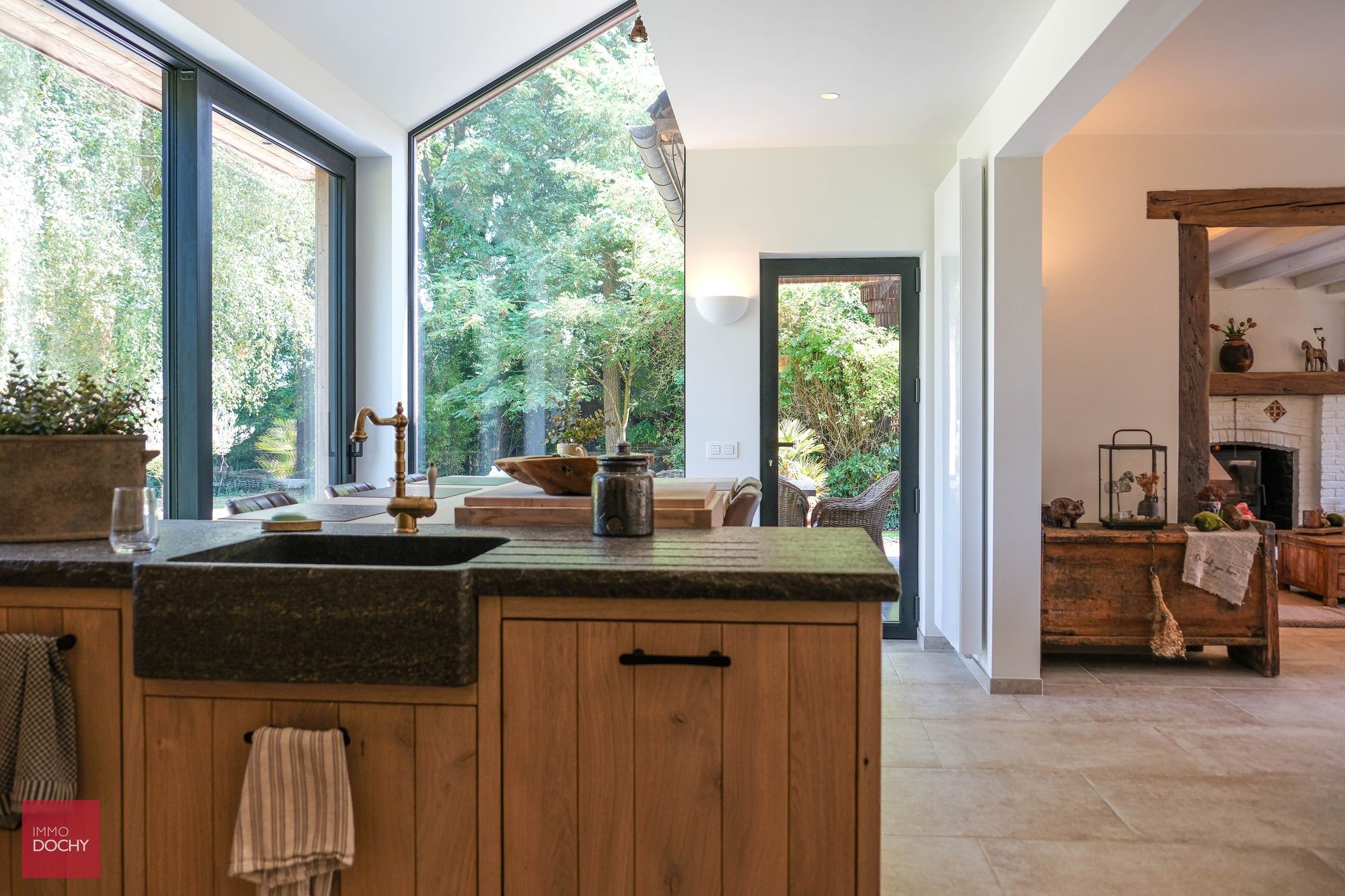 Volledig vernieuwde villa nabij Jan Yperman ziekenhuis foto 16