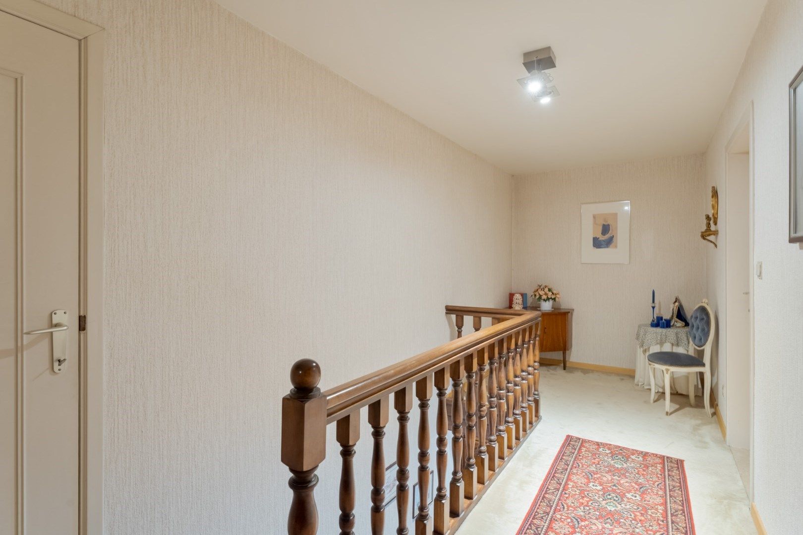 Bijzonder nette half-vrijstaande woning met 4 slaapkamers en mooie tuin op 12a 18ca vlak bij de dorpskern foto 16