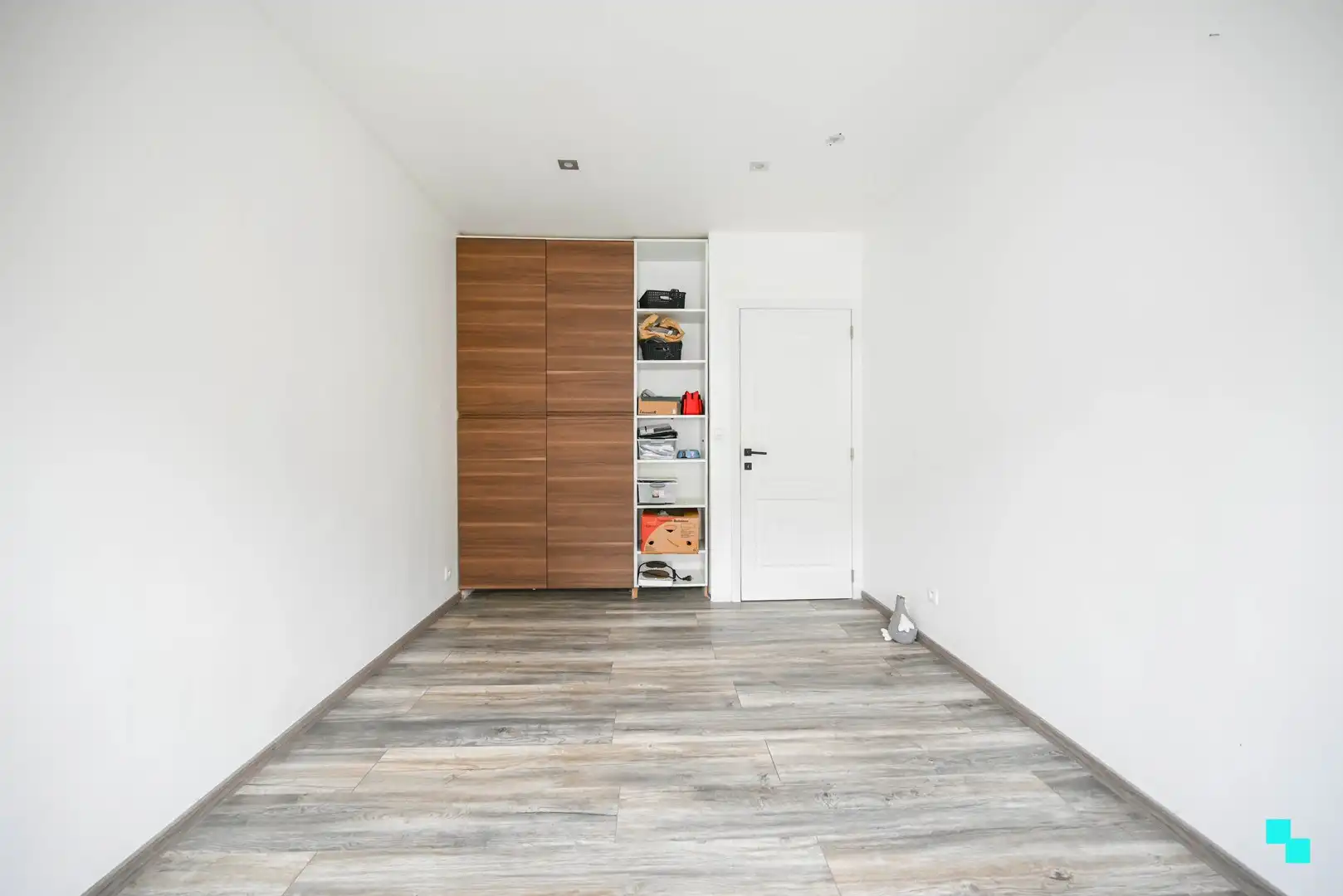 Ruime woning nabij centrum Bissegem foto 20