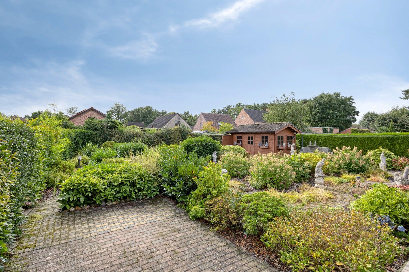 Gelijkvloerse woning met 2 slaapkamers op een mooi Z gericht perceel van 819 m² ! foto 23