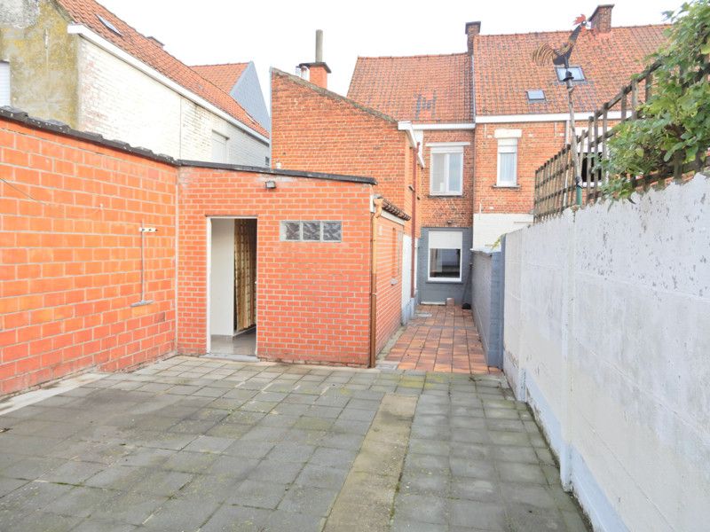 Halfopen woning te Izegem. foto 15