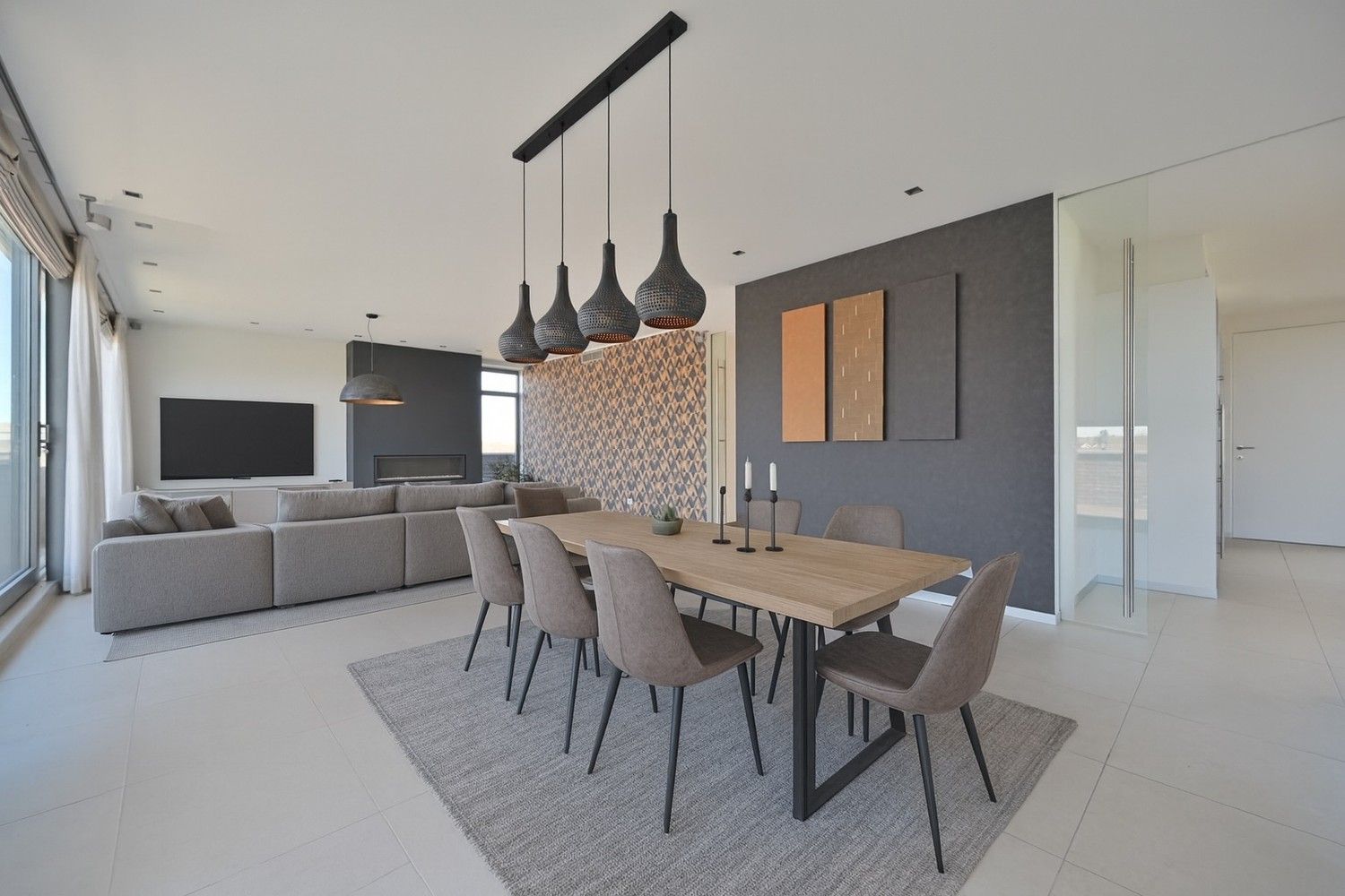 Schitterend penthouse van 185 m² gelegen op de 2de verdieping van een exclusieve residentie "Park Oud Rekem" in hartje Oud-Rekem te Lanaken. foto 2