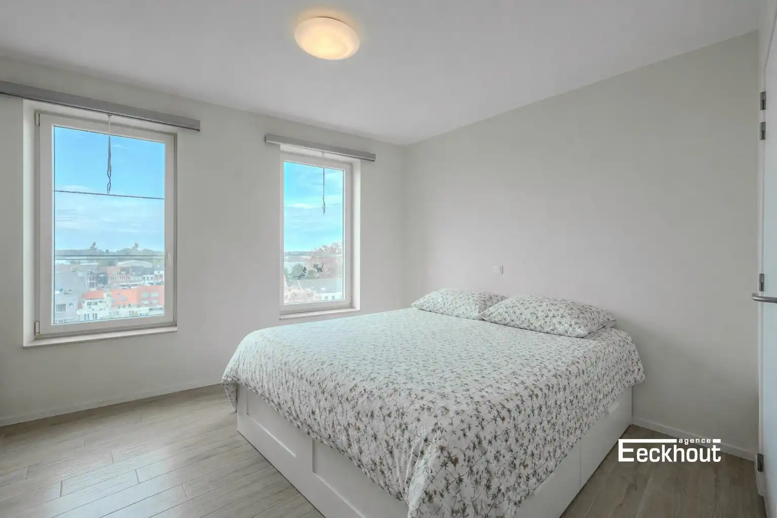 Zeer ruime penthouse (124m²) met 2 terrassen, 3 ruime slaapkamers en een uitnemend uitzicht aan de Spuikom! foto 11