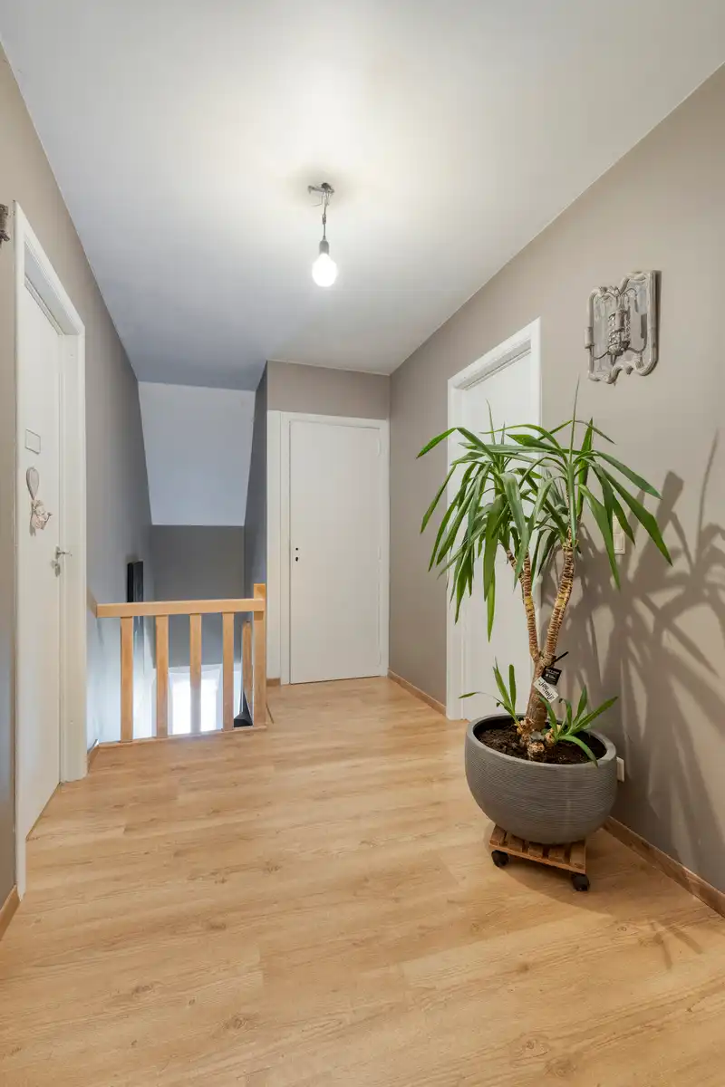 Rustig gelegen woning met prachtige tuin in Malderen  foto 15