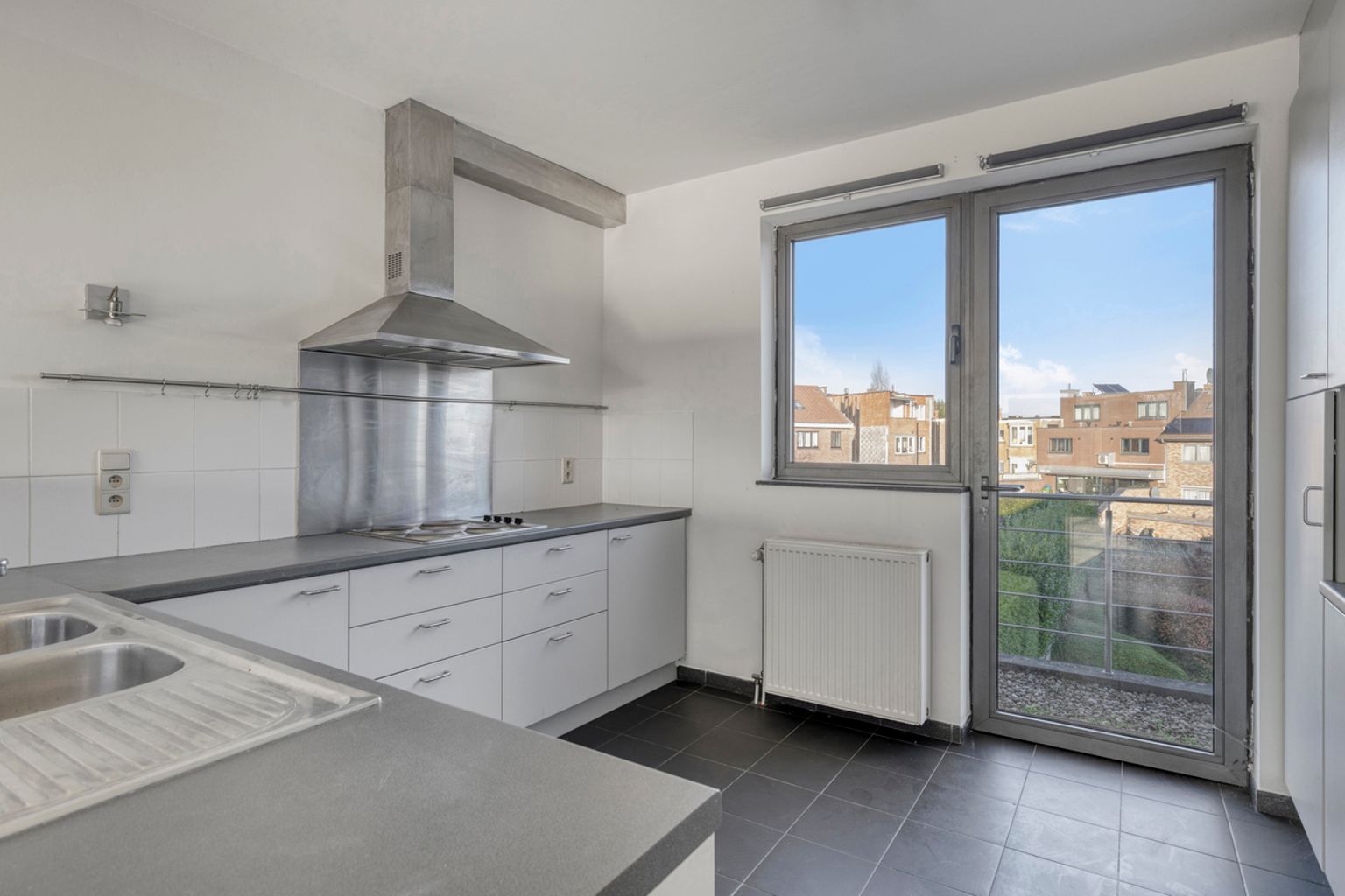 Uitstekend onderhouden gebouw voor gemengd gebruik foto 34