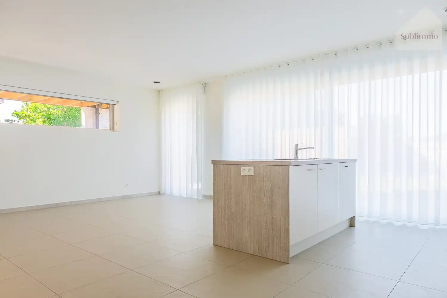 Instapklare nieuwbouwwoning met 4 slaapkamers op een perceel van 343 m² foto 4