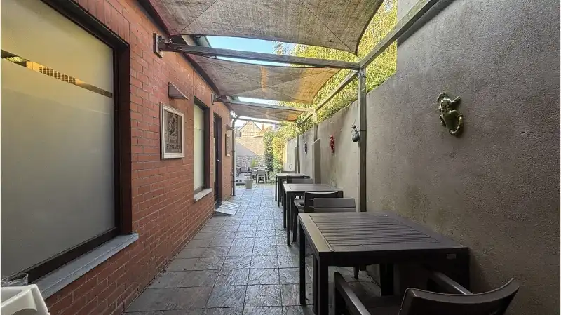 Horecapand met TERRAS te koop ( met overname ) in de Moerkerkse Steenweg in Sint-Kruis Brugge foto 10