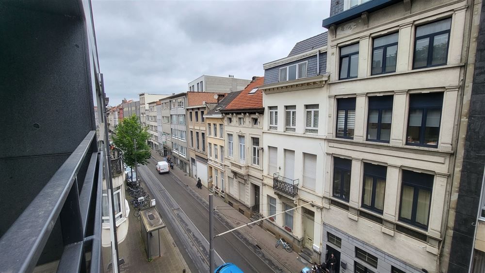 Ruim appartement in recent gebouw te Antwerpen foto 11