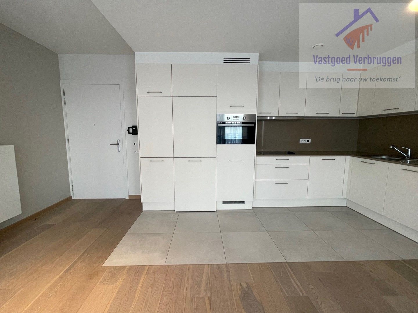 Moderne assistentieflat op toplocatie in centrum Aalst foto 2