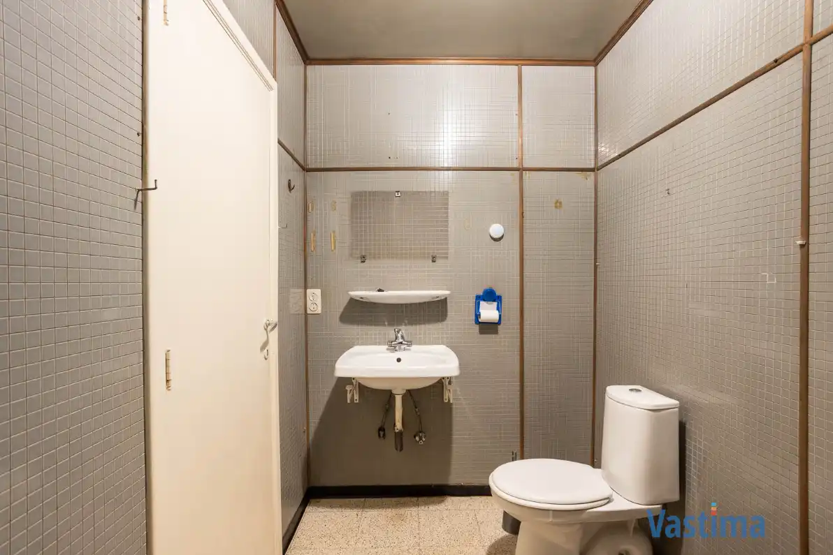 Te renoveren woning met 3 slaapkamers en tuin foto 13