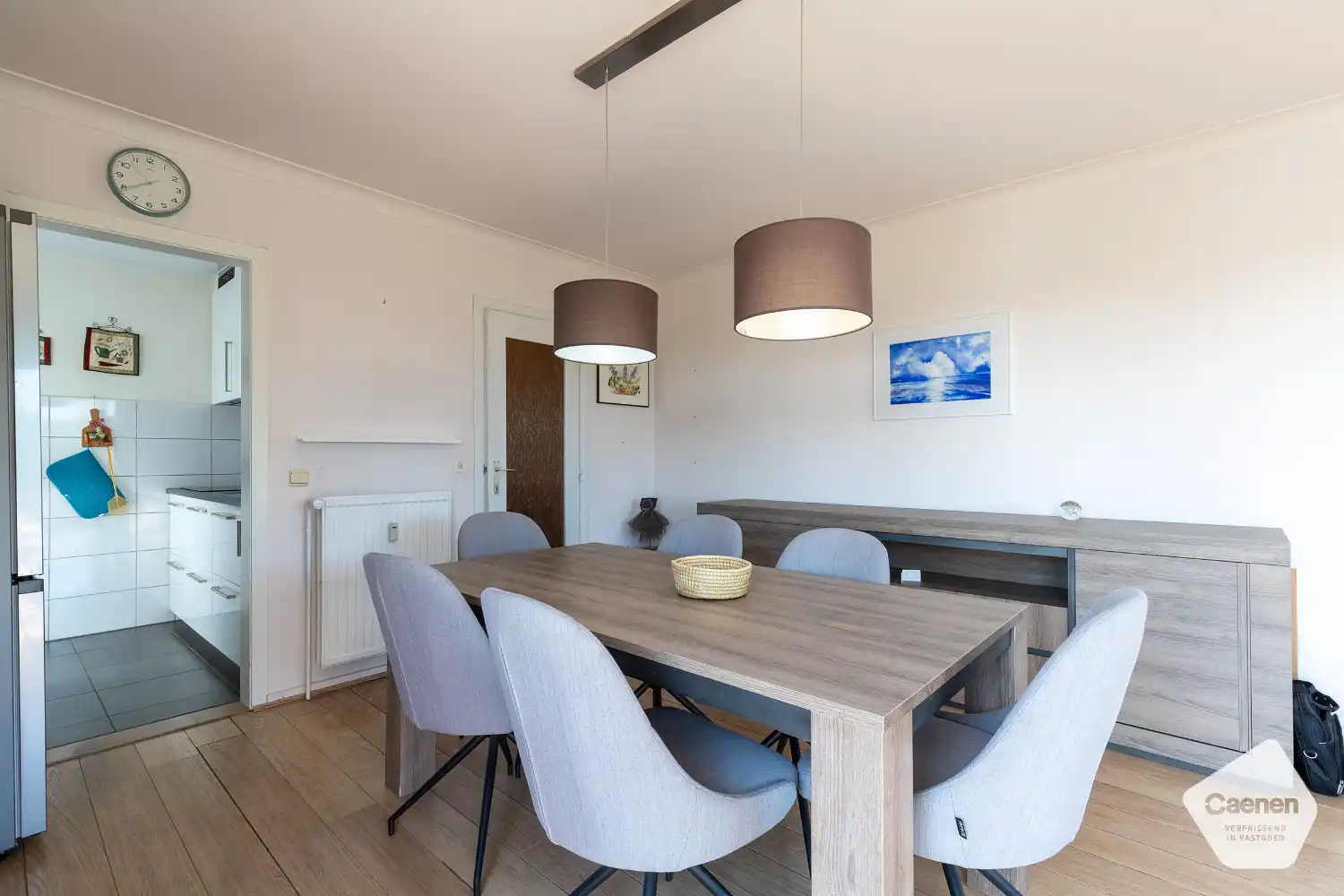 Instapklaar tweeslaapkamerappartement met zonnige terrassen en een weids uitzicht over het hinterland foto 7