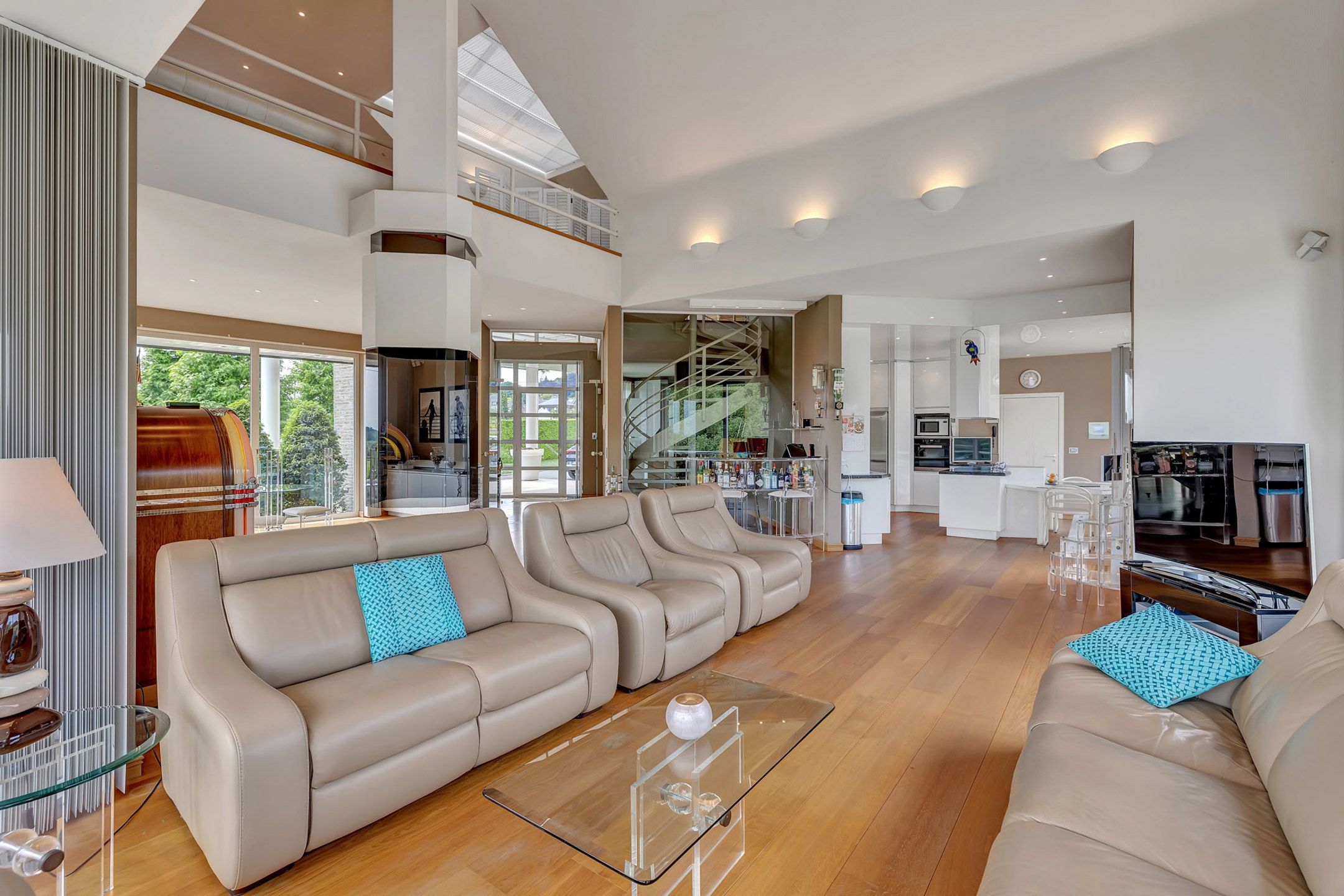 Unieke villa met zwembad, op riant perceel van 53 a 28 ca foto 9