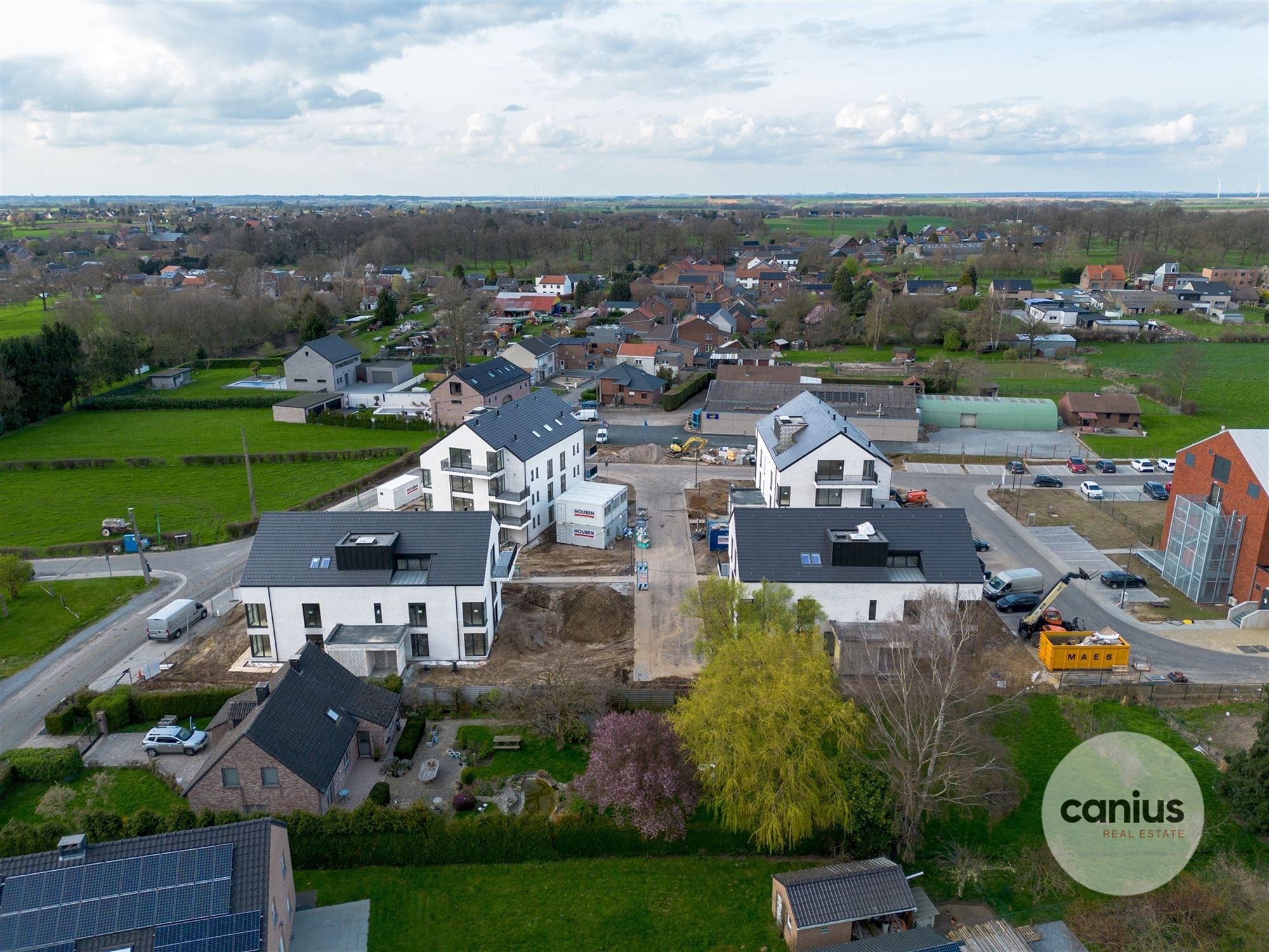 APPARTEMENT MET 2/3 SLAAPKAMERS EN TERRAS foto 8