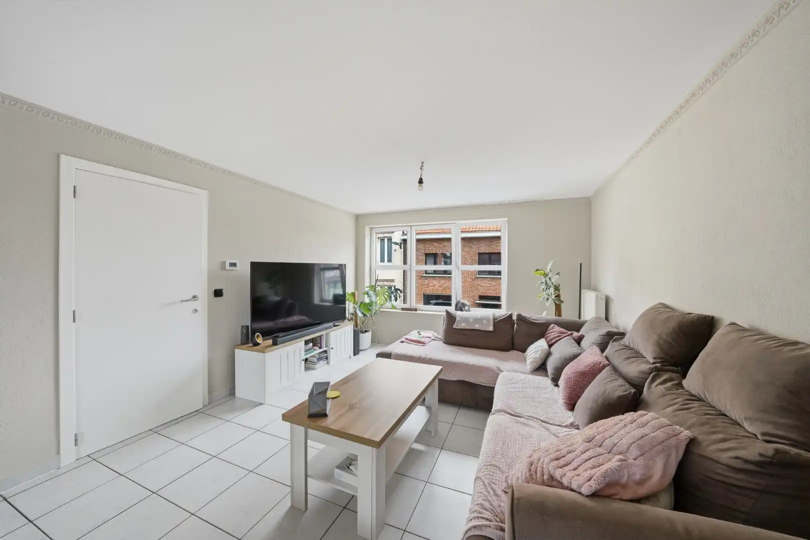 Opbrengsteigendom met 3 verhuurde appartementen in Oudenburg foto 3