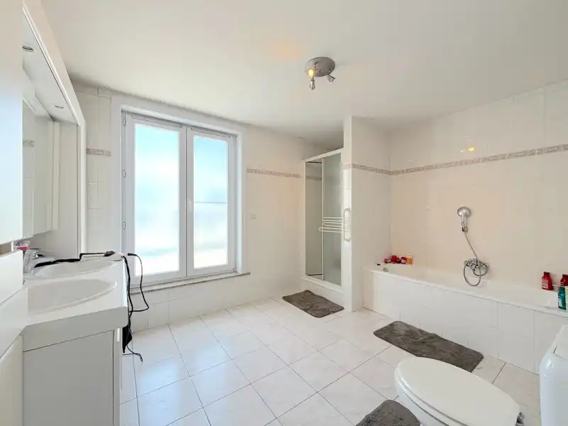 WONING te ICHTEGEM foto 12