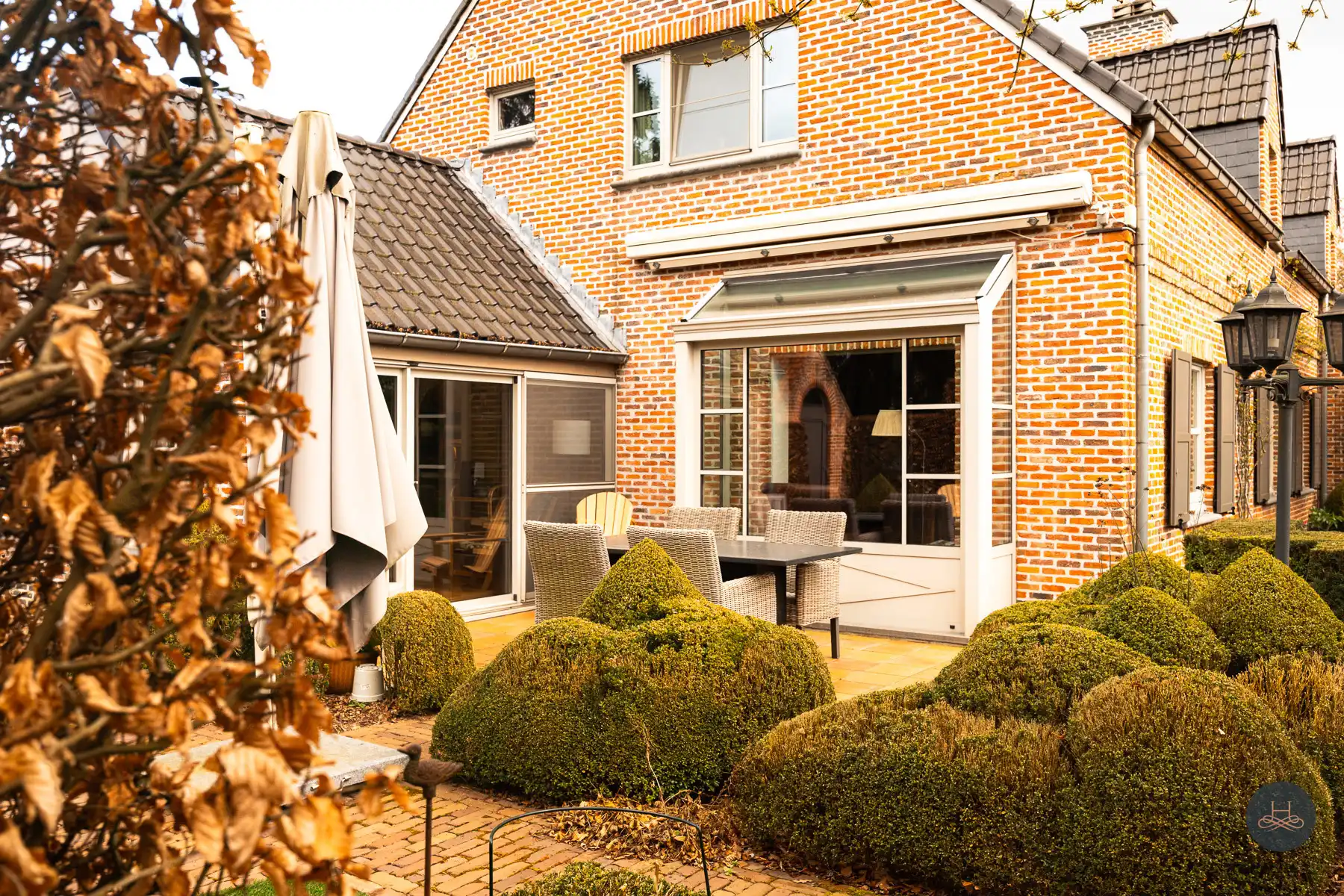 Prachtige vrijstaande villa in rustige omgeving foto 4