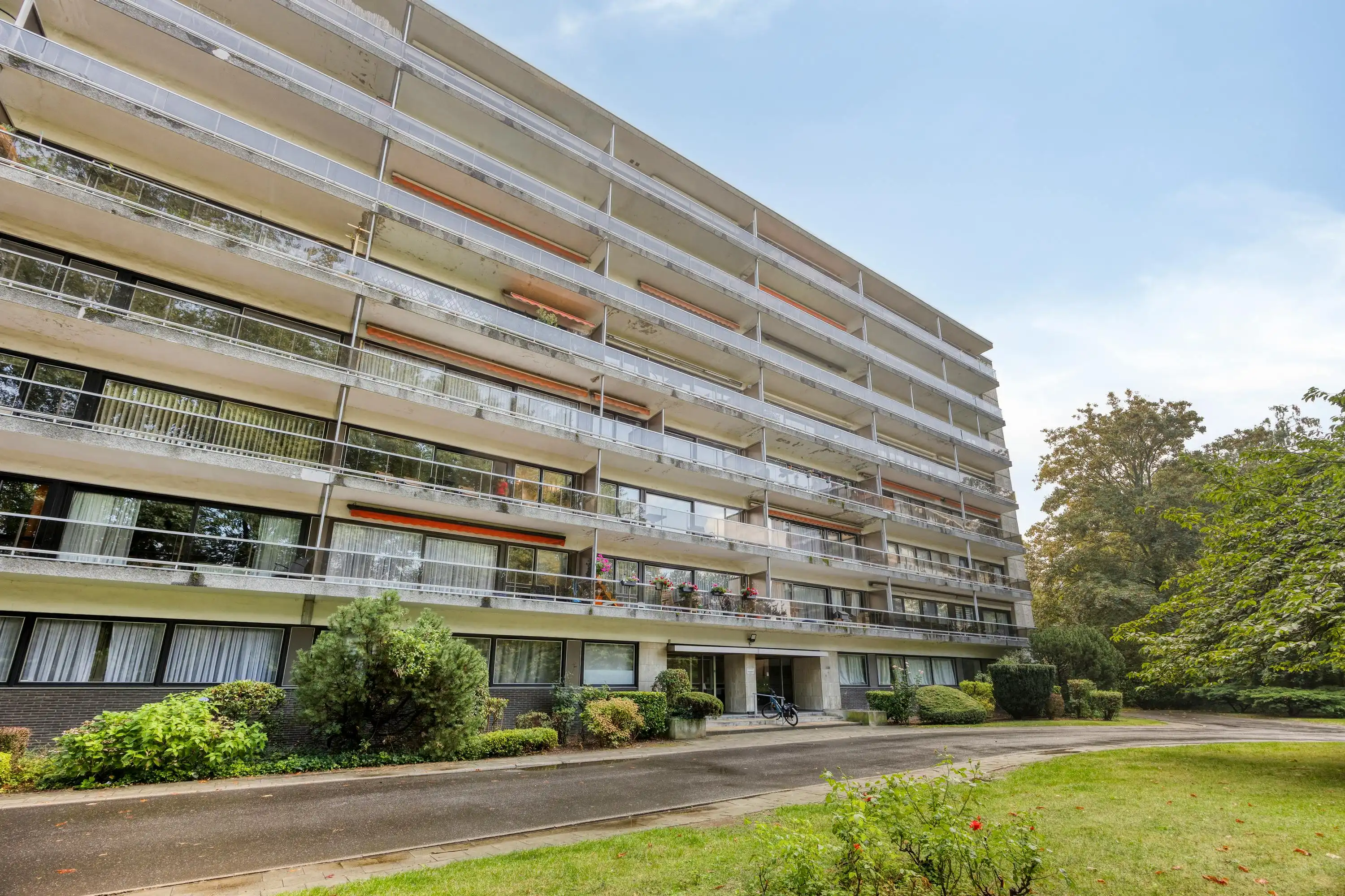 Instapklaar 2-slaapkamerappartement met twee terrassen foto 11