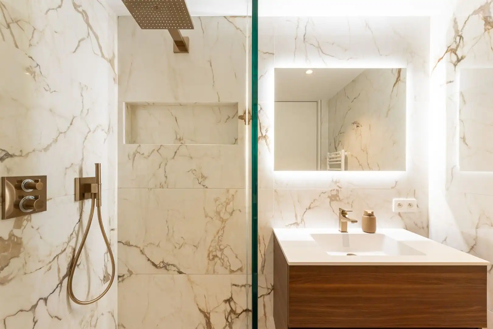 Luxe-appartement aan het Galgenweel foto 22