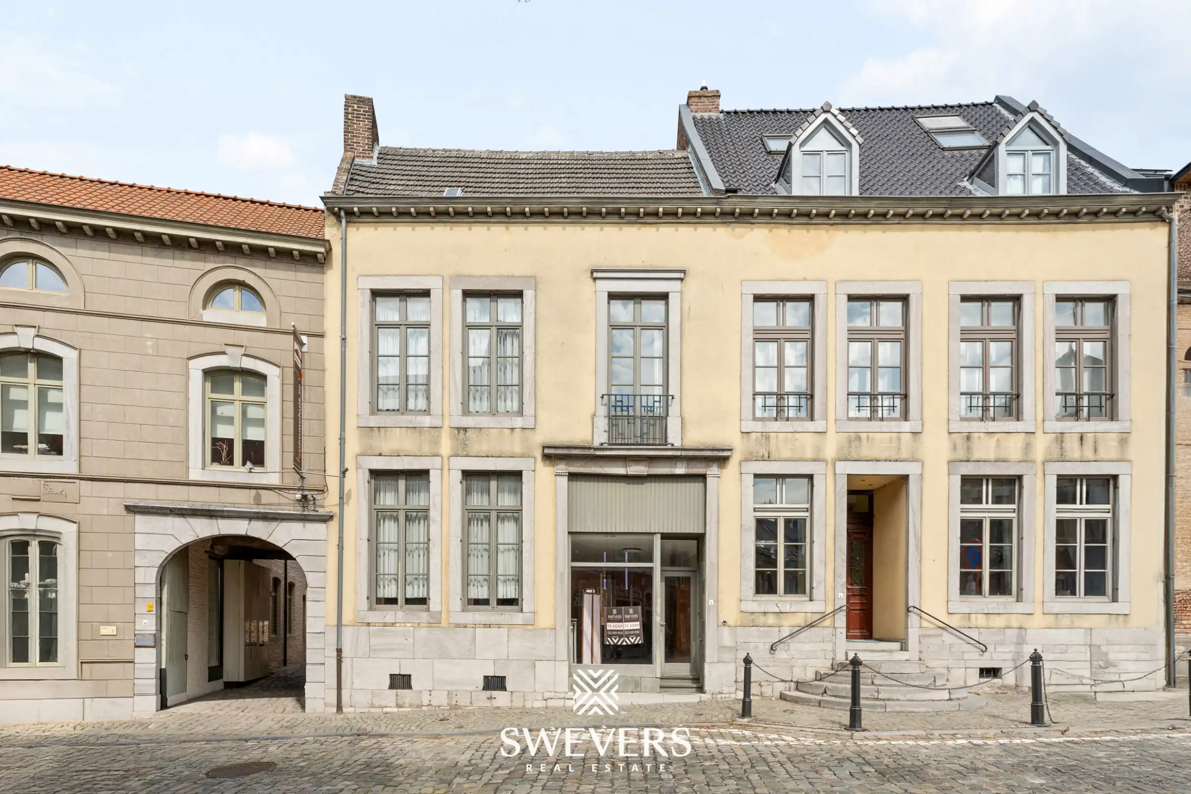 Karaktervol herenhuis met 346 m² woonruimte en uitzonderlijk renovatiepotentieel in centrum Borgloon foto 50