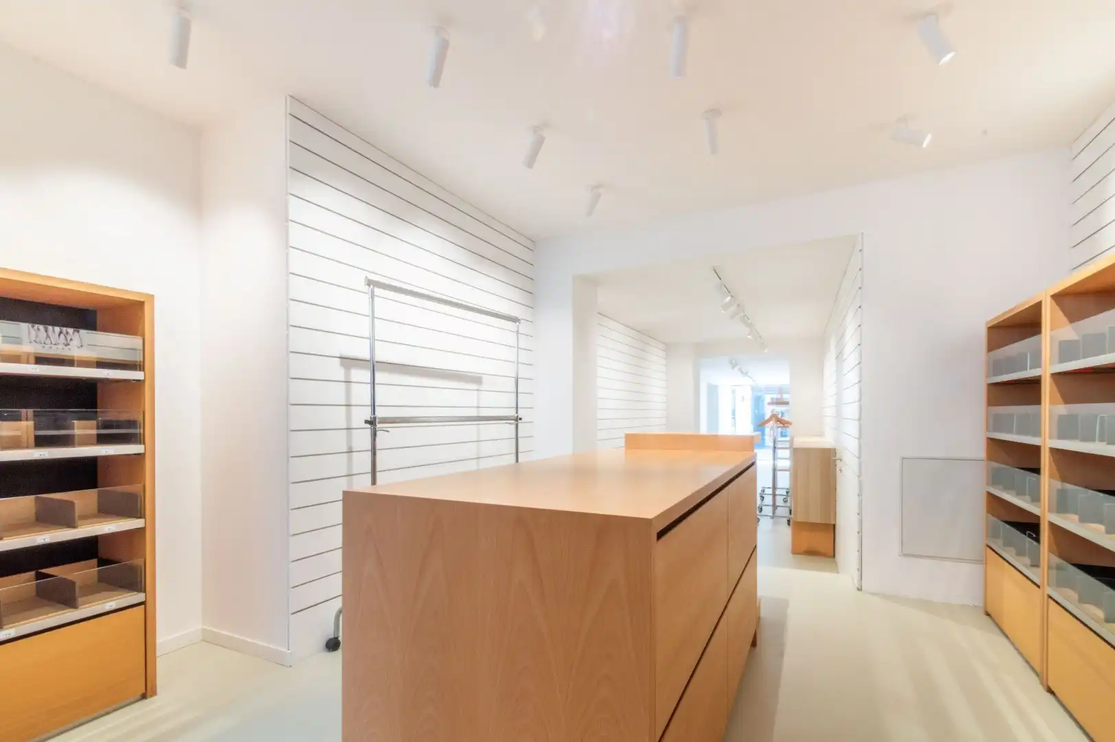 GEHEEL VAN 2 GEBOUWEN ! foto 5