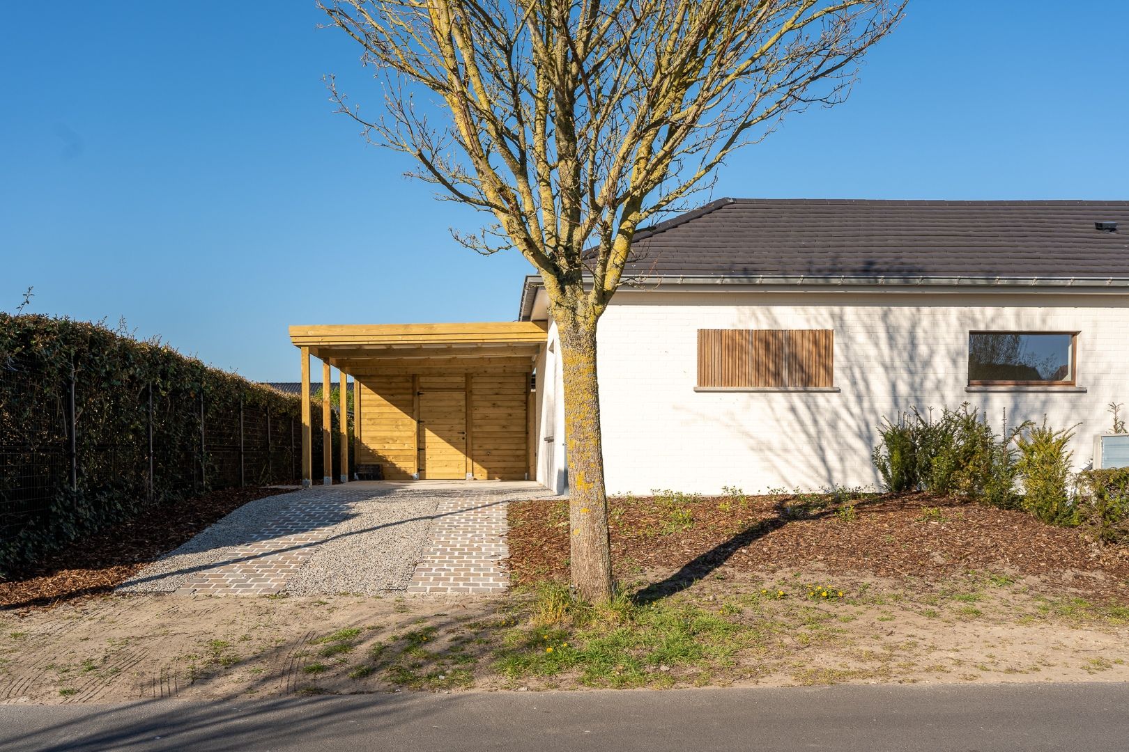 Alleenstaande en gerenoveerde villa met zuidgerichte tuin te Koksijde foto 11
