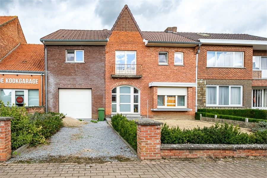 CHARMANTE GEZINSWONING MET 4 SLKS IN HET LANDELIJKE BUVINGEN foto 31