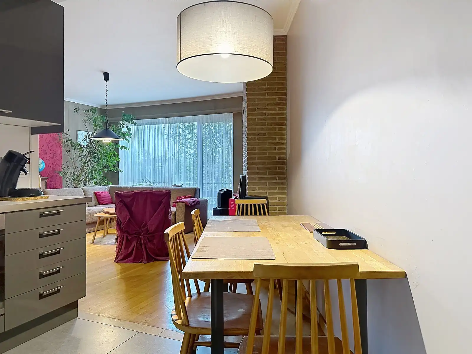 Appartement met drie slaapkamers.  Optie tot garage foto 9