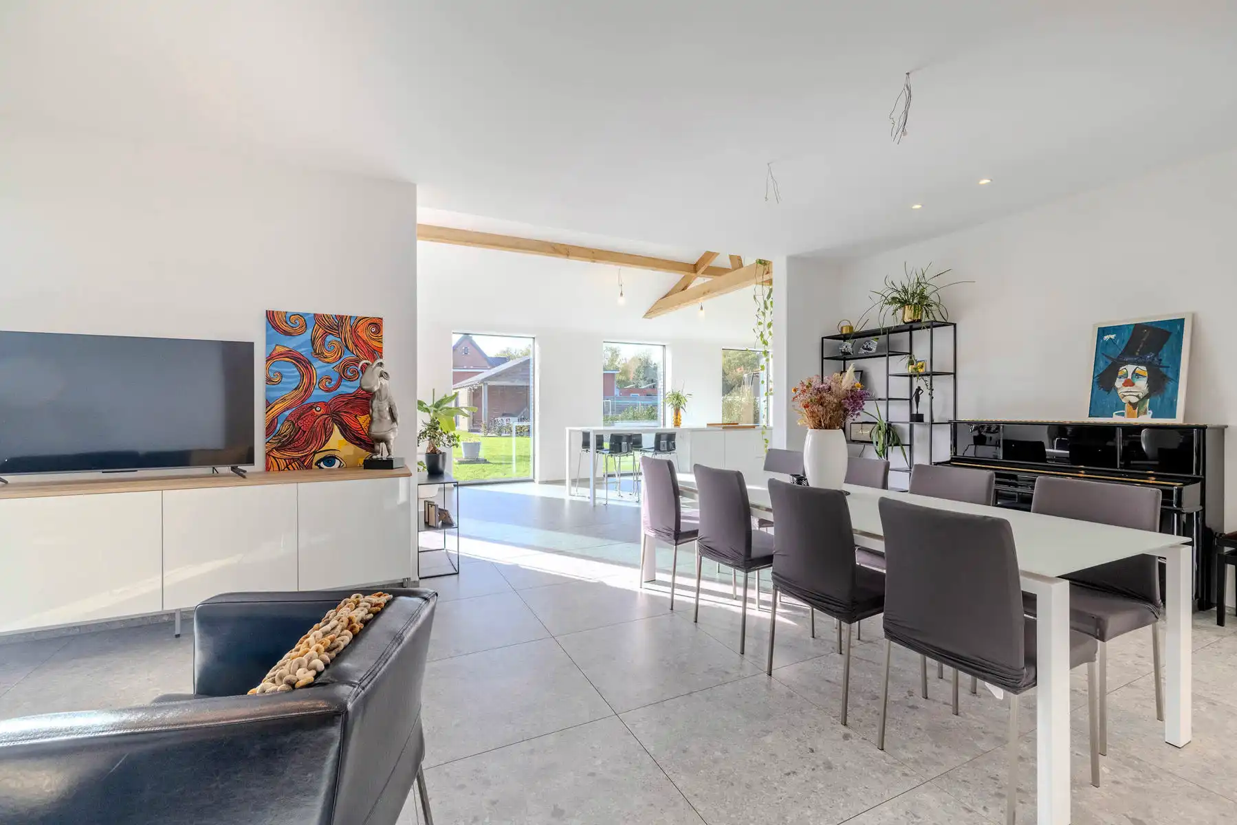 Gerenoveerde hoeve met 3slpk, 2bdk en tal van mogelijkheden foto 7