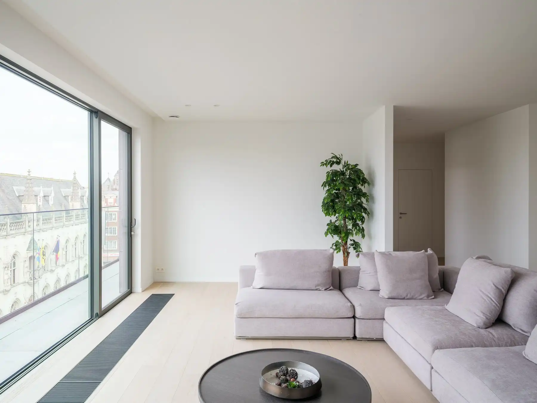 Wonen op hoog niveau aan de Grote Markt, aan 6% btw*. foto 6