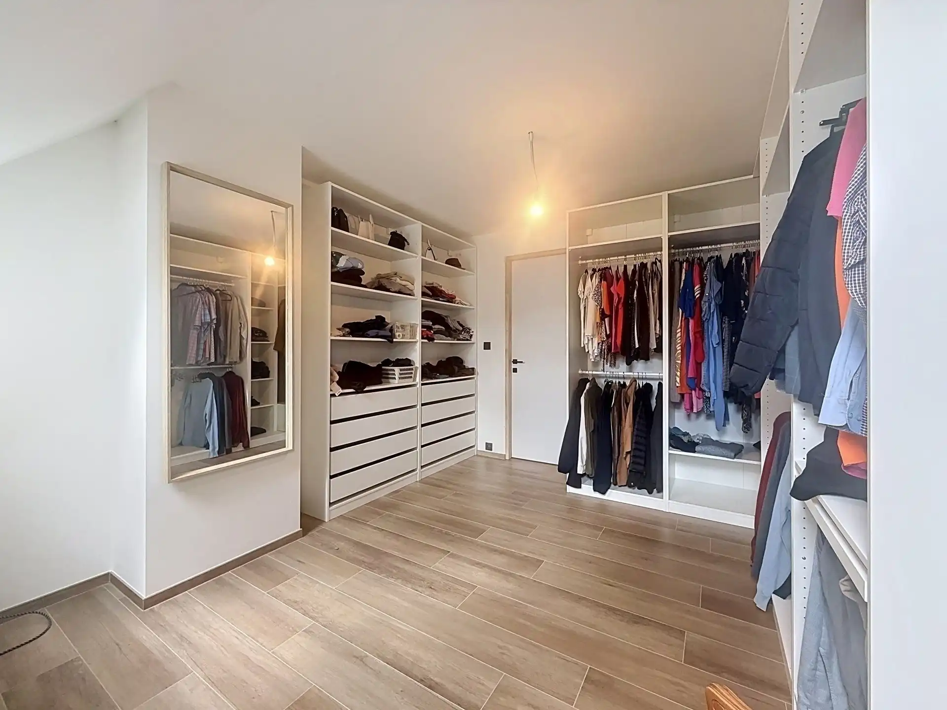 Luxueuze villa met 5 slaapkamers en ruime tuin! foto 13
