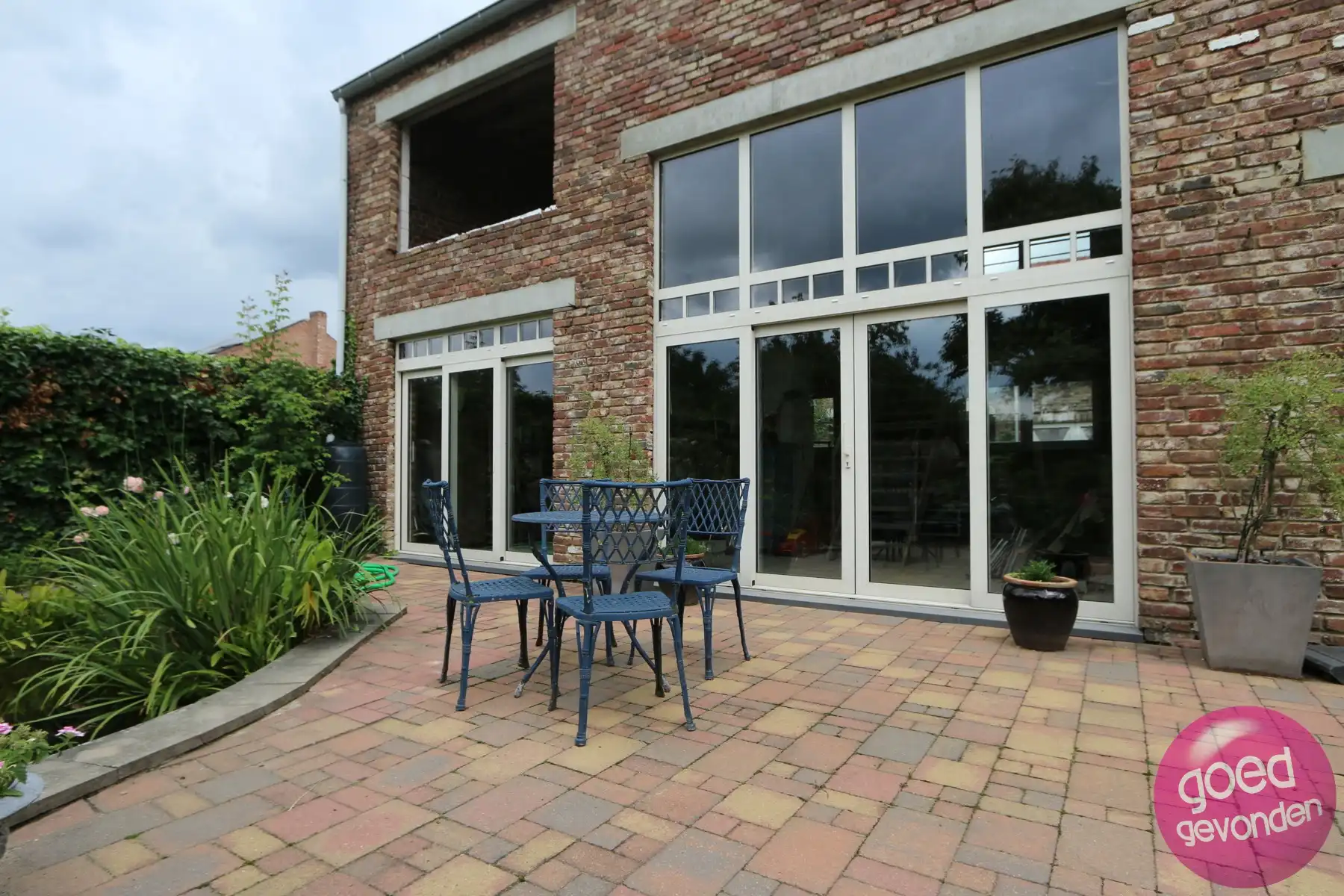 UNIEKE DUBBELE WOONST - TUIN - TERRAS - PARKING foto 24