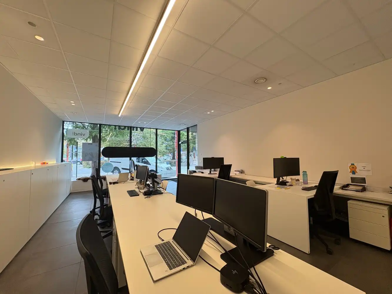 Handelsruimte in het centrum van Torhout foto 4