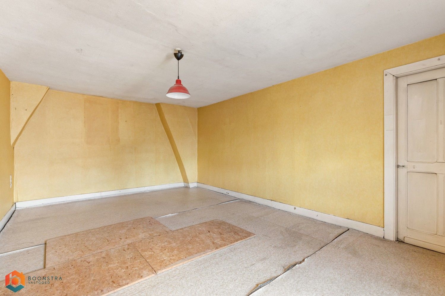 Te renoveren woning met 3 ruime slpkrs in centrum Onze-Lieve-Vrouw-Waver foto 16