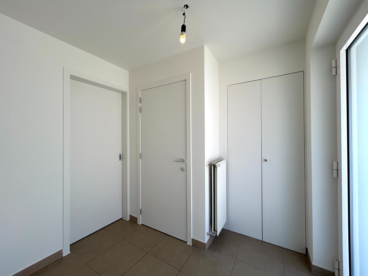 Instapklare woning met 3 slaapkamers in het centrum van Beveren (Roeselare)! foto 2