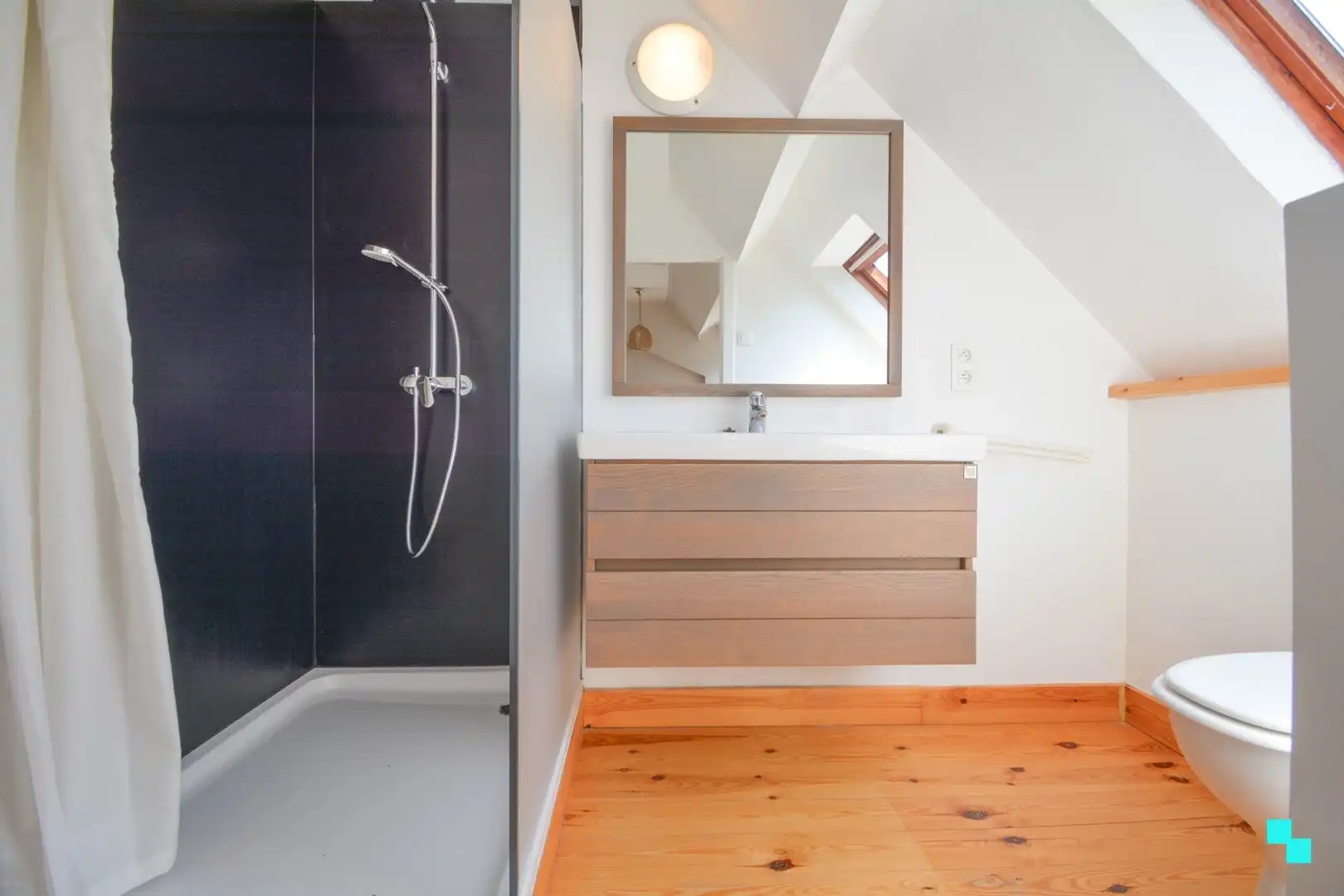 Te renoveren eengezinswoning in centrum Gits foto 19