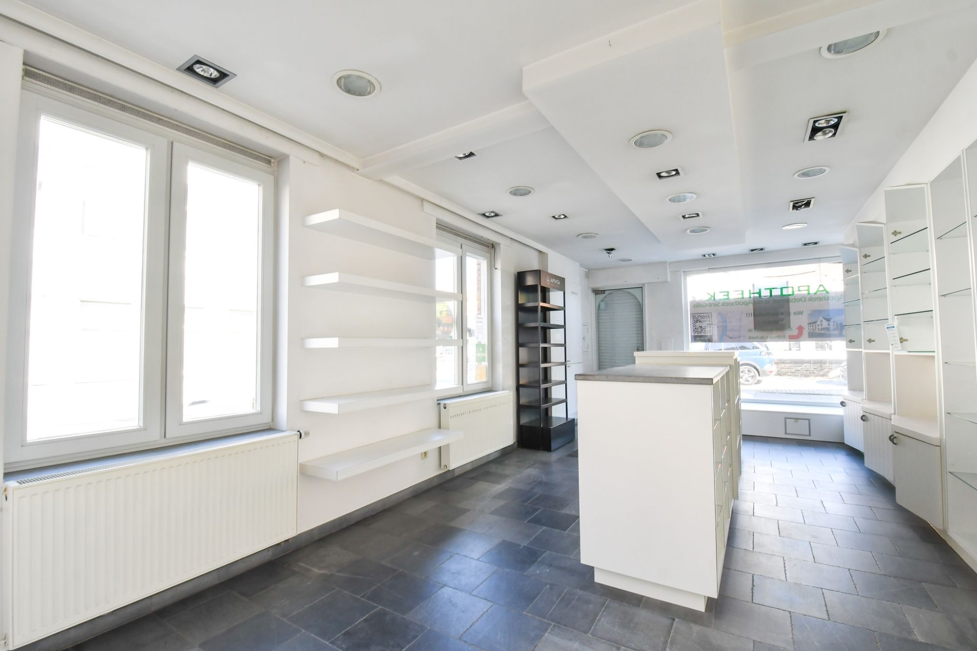 HANDELSWONING OP MOOIE LIGGING foto 7
