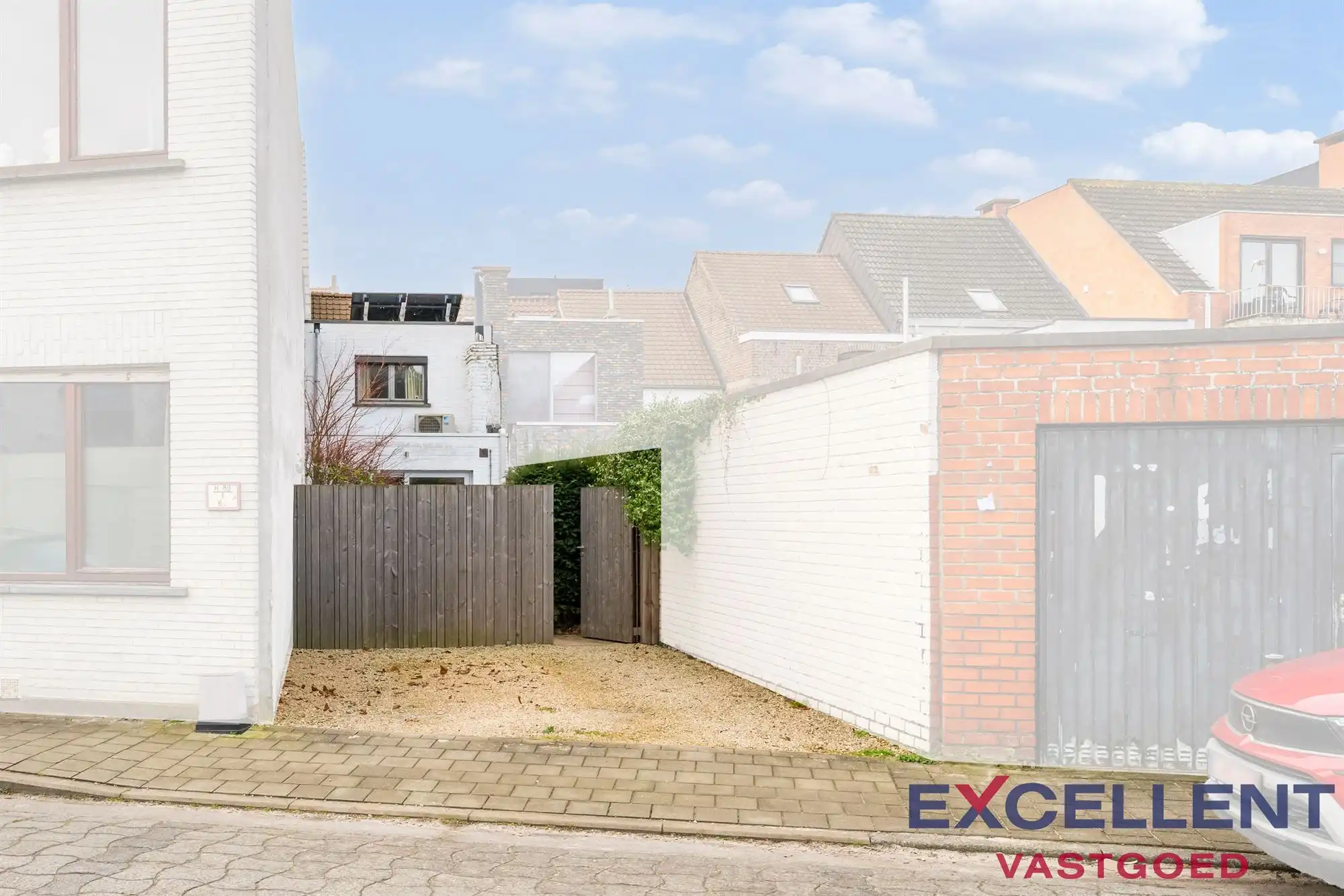 Instapklare woning met stadstuin en parking in Sint-Denijs-Westrem foto 14