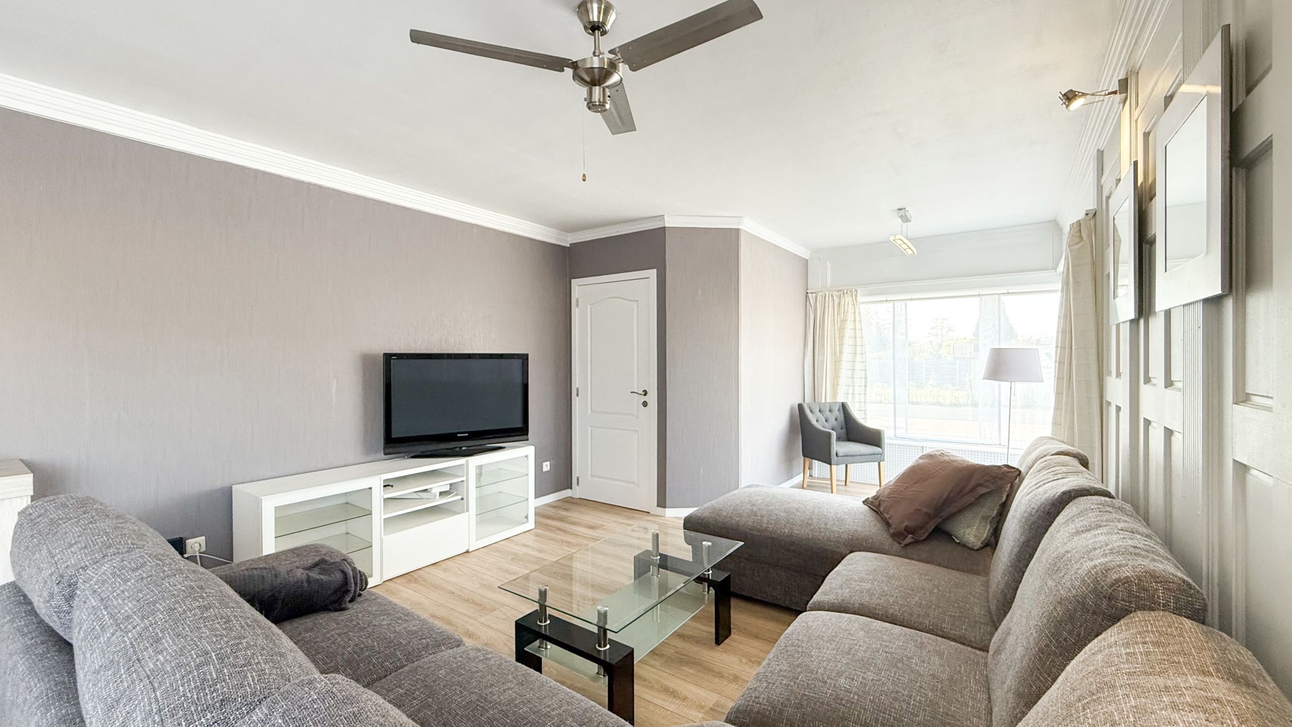 Mooie gerenoveerde woning met loods op 18are in Zonhoven! foto 4