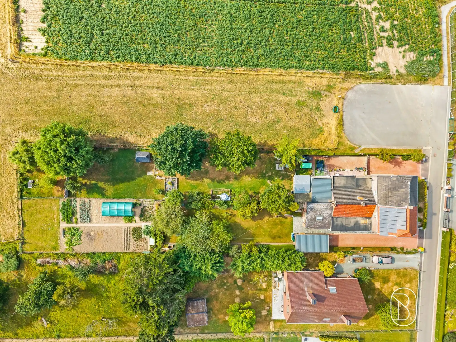 Instapklare prachtig gelegen gezinswoning met ruime tuin  foto 11