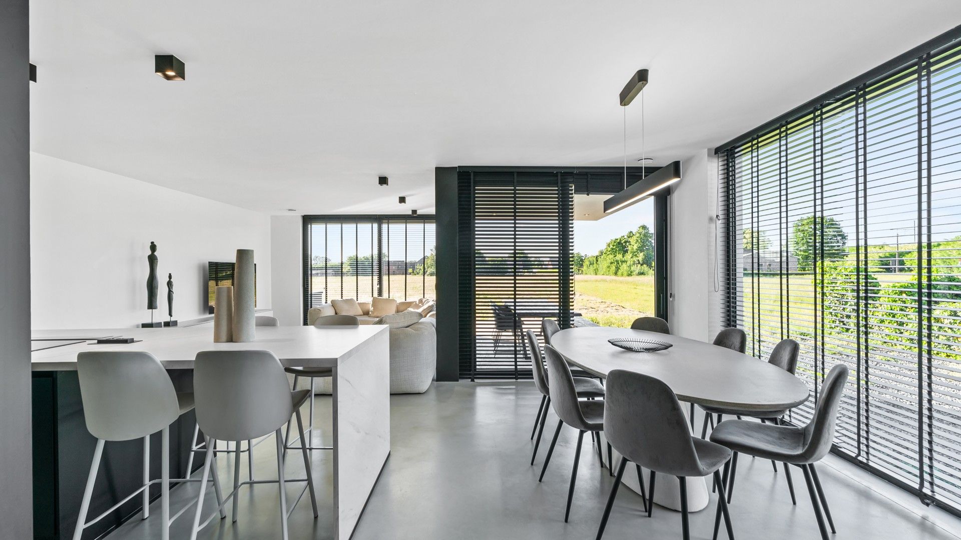 Luxueuze nieuwbouwwoning met handelsruimte/bureel te Genk foto 8