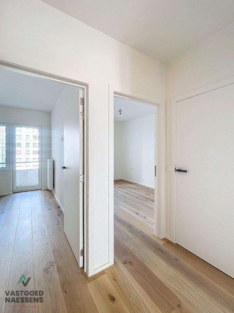LUXUEUS GERENOVEERD 2 SLPK APP MET TERRAS EN ZEEZICHT foto 21