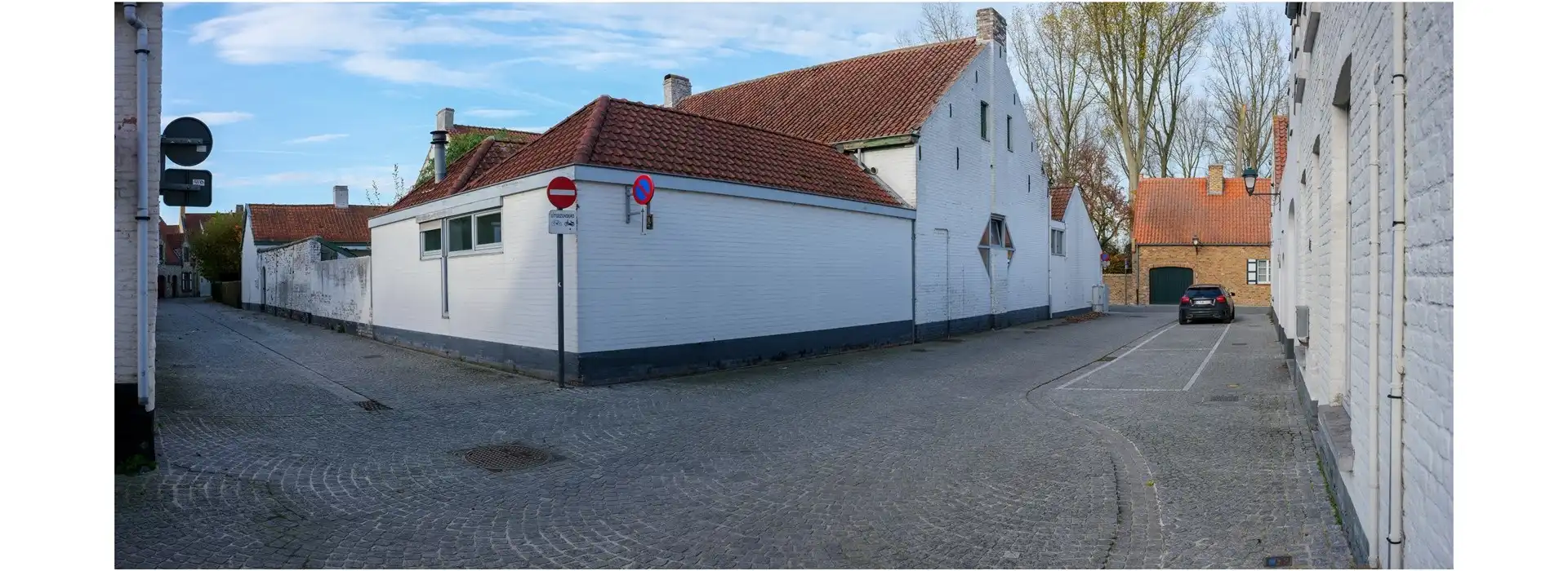 Voormalige schoolgebouwen foto 7