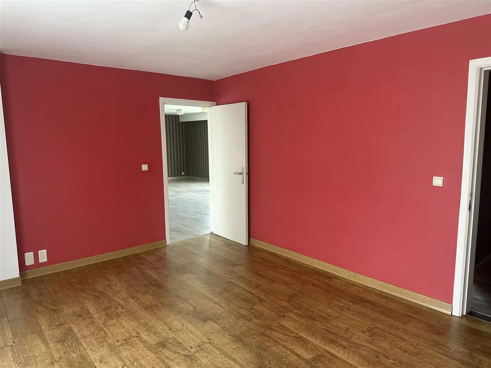 Ruime woning in centrum Eine. foto 11